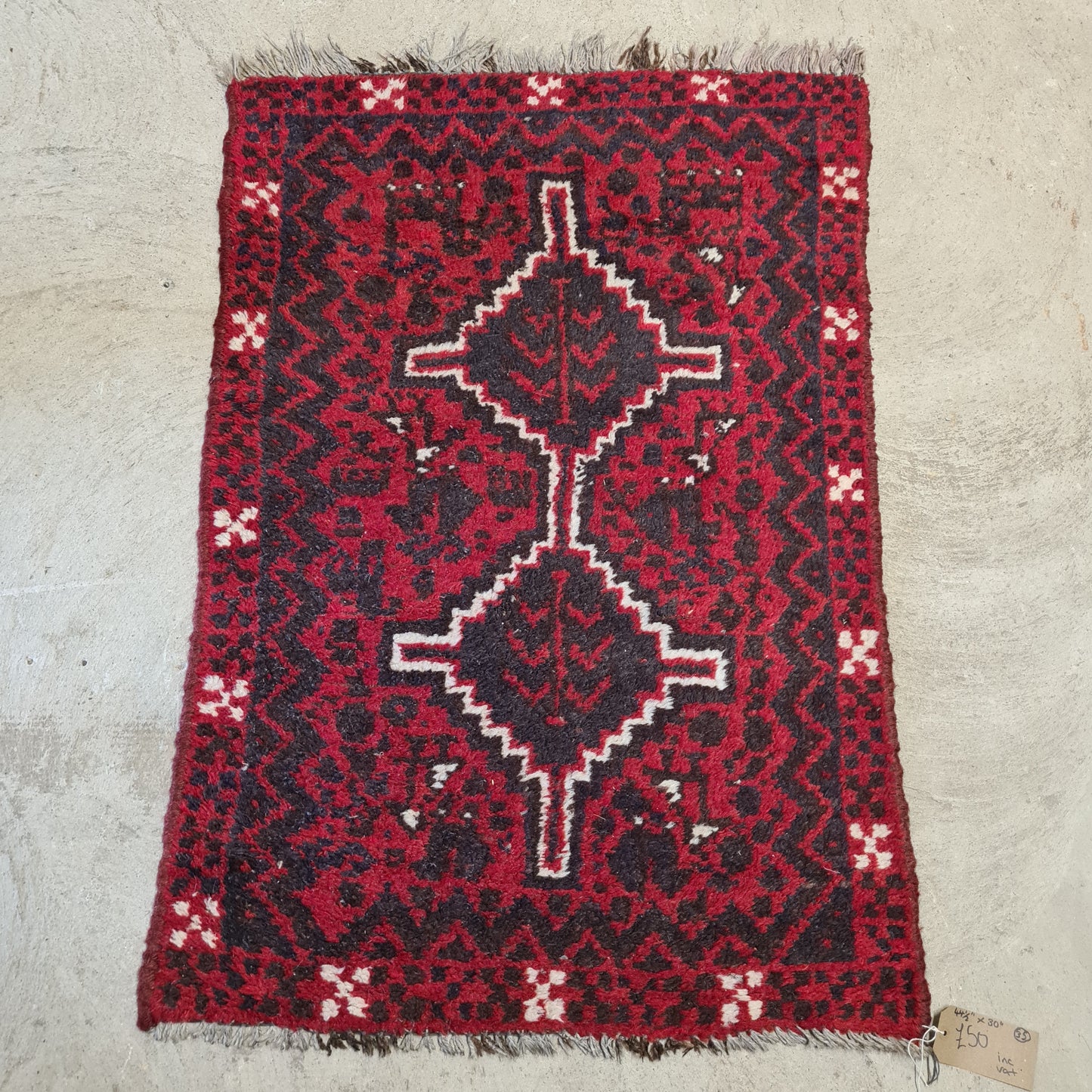 Rug 3ft8" x 2ft6"
