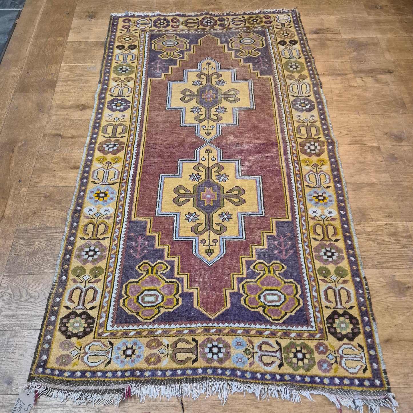 Rug 25 210cm x 118cm