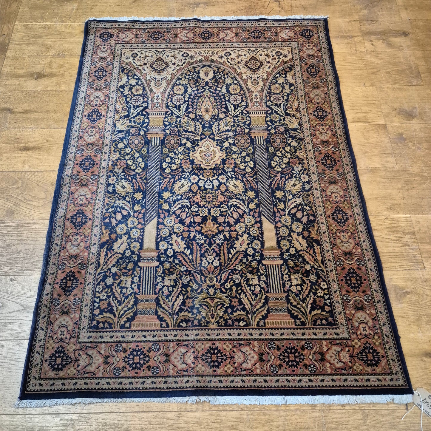 Rug 162cm x 112cm