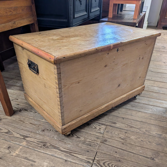 Pine Chest