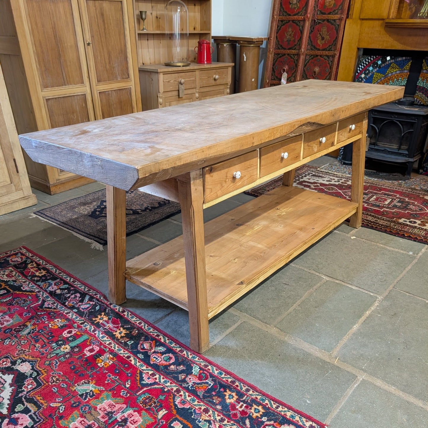 Long Narrow Island/Work Table