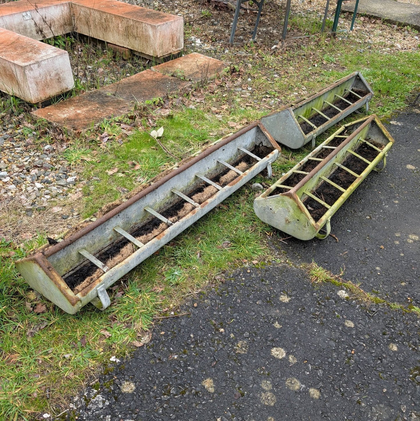 Metal Feeding Troughs
