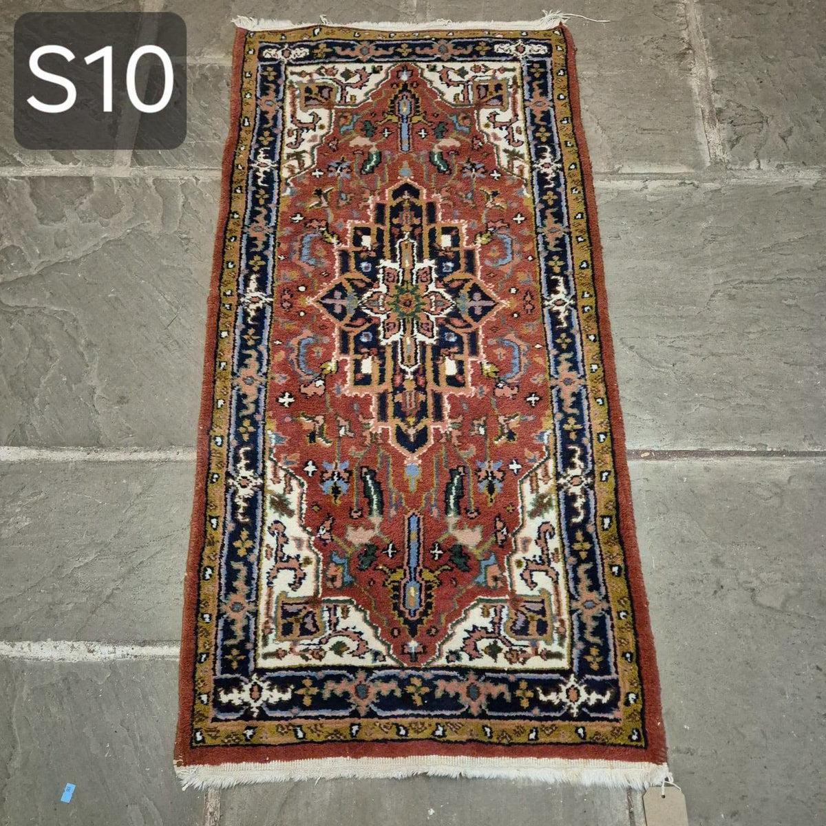 Rug 141cm x 69cm
