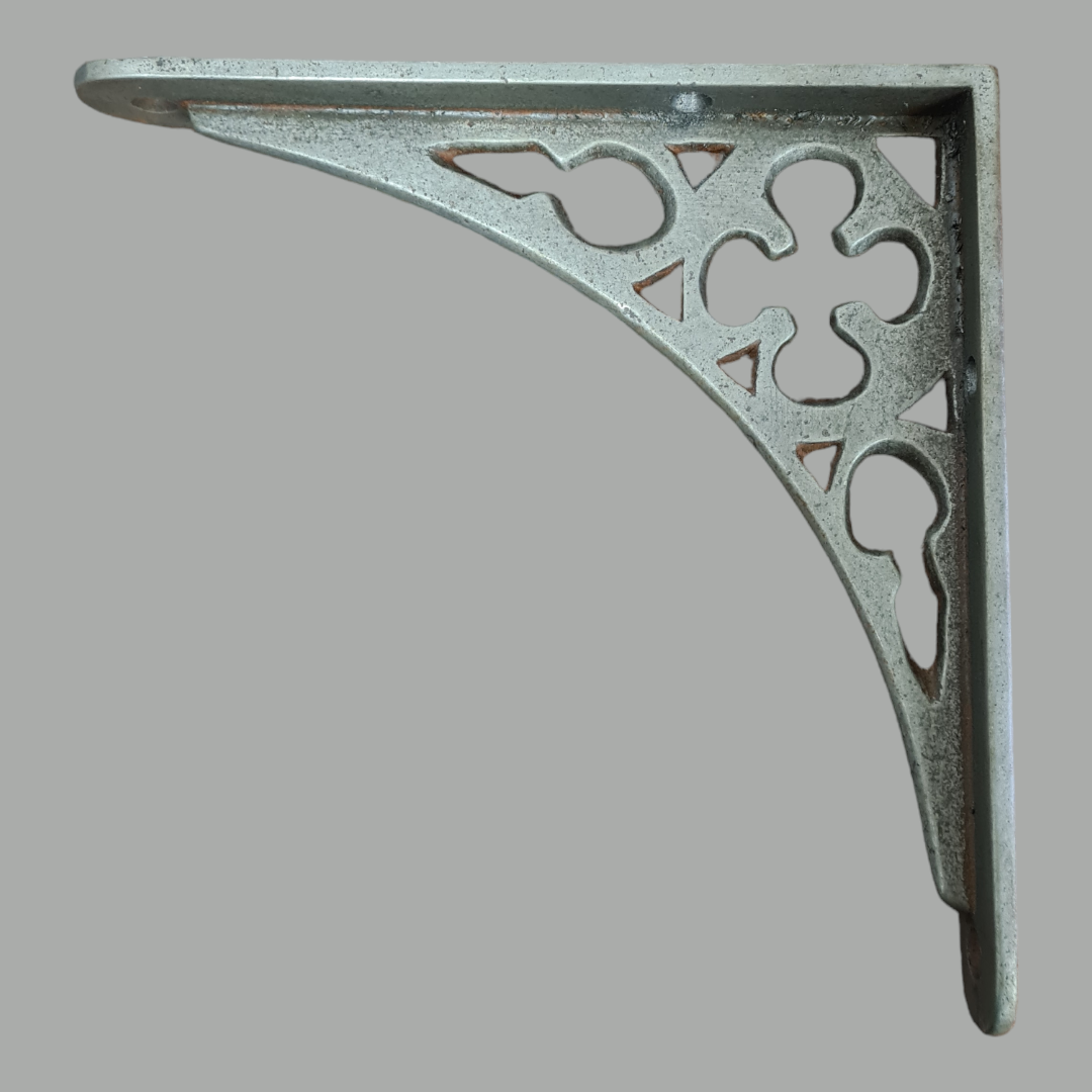 Gothic Style Shelf Bracket 150mm x 150mm