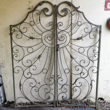 Gates & Railings