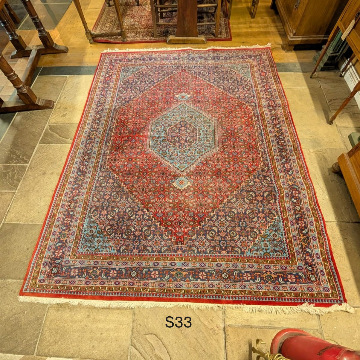 Large Rug 320cm x 227cm