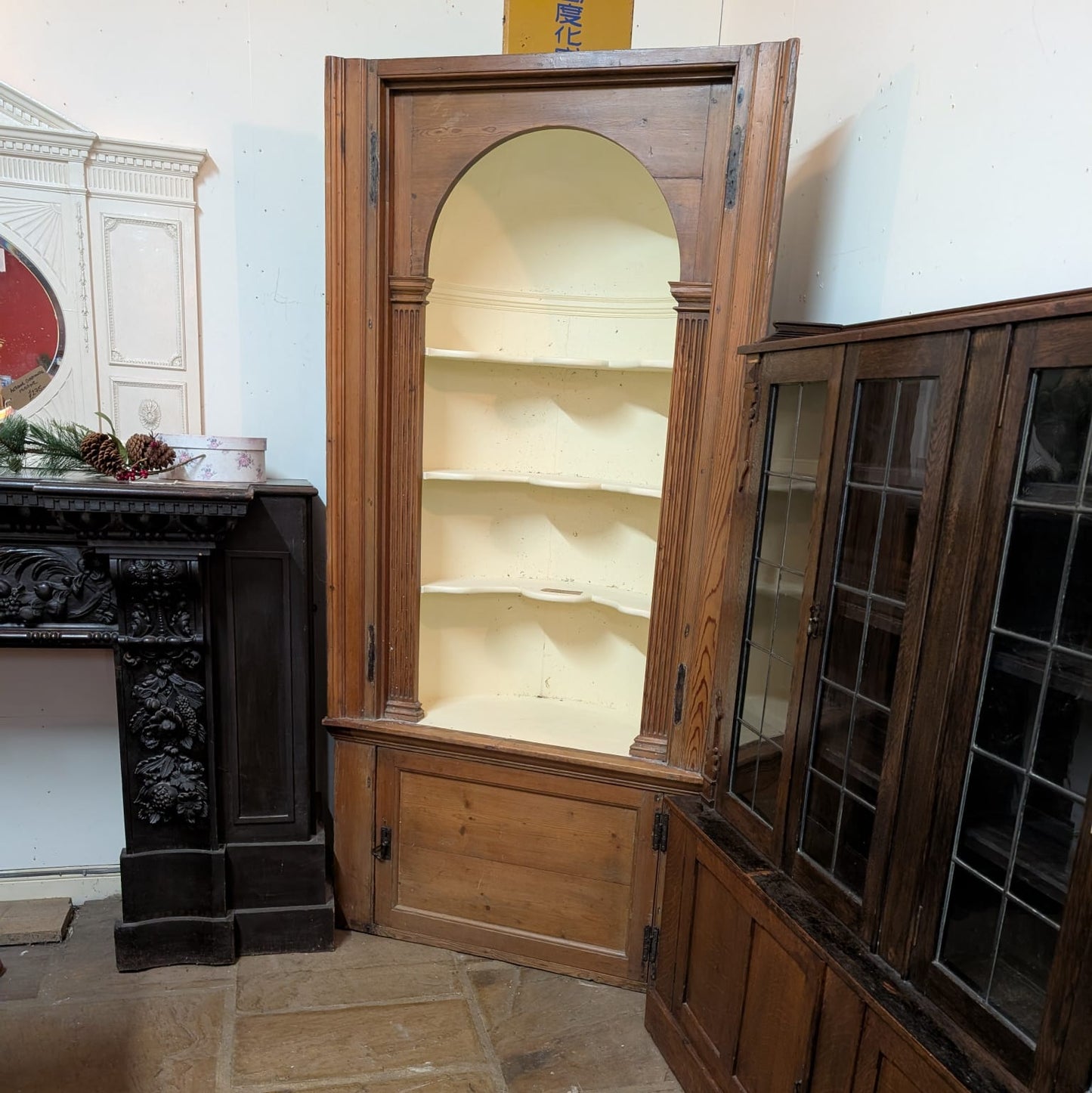 Large Pine Corner Unit