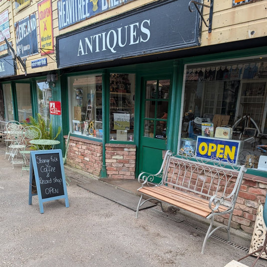 Cafe Now Open At Tobys!