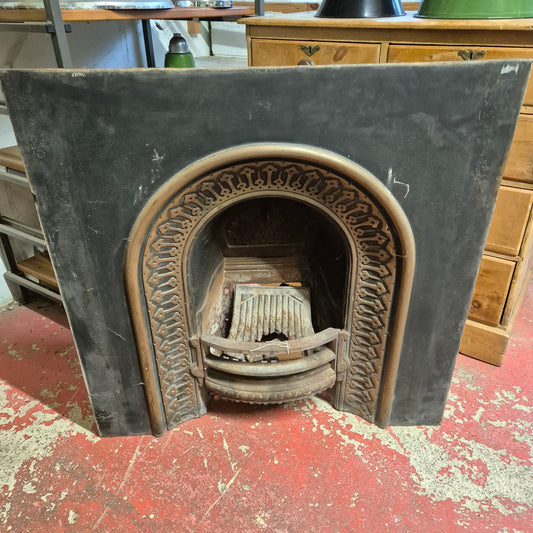 Reproduction 'Gallery' Fire Insert