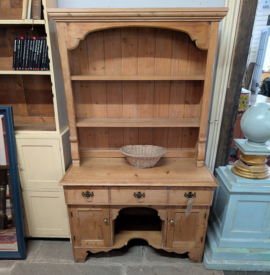 Very Small Pine Dresser
