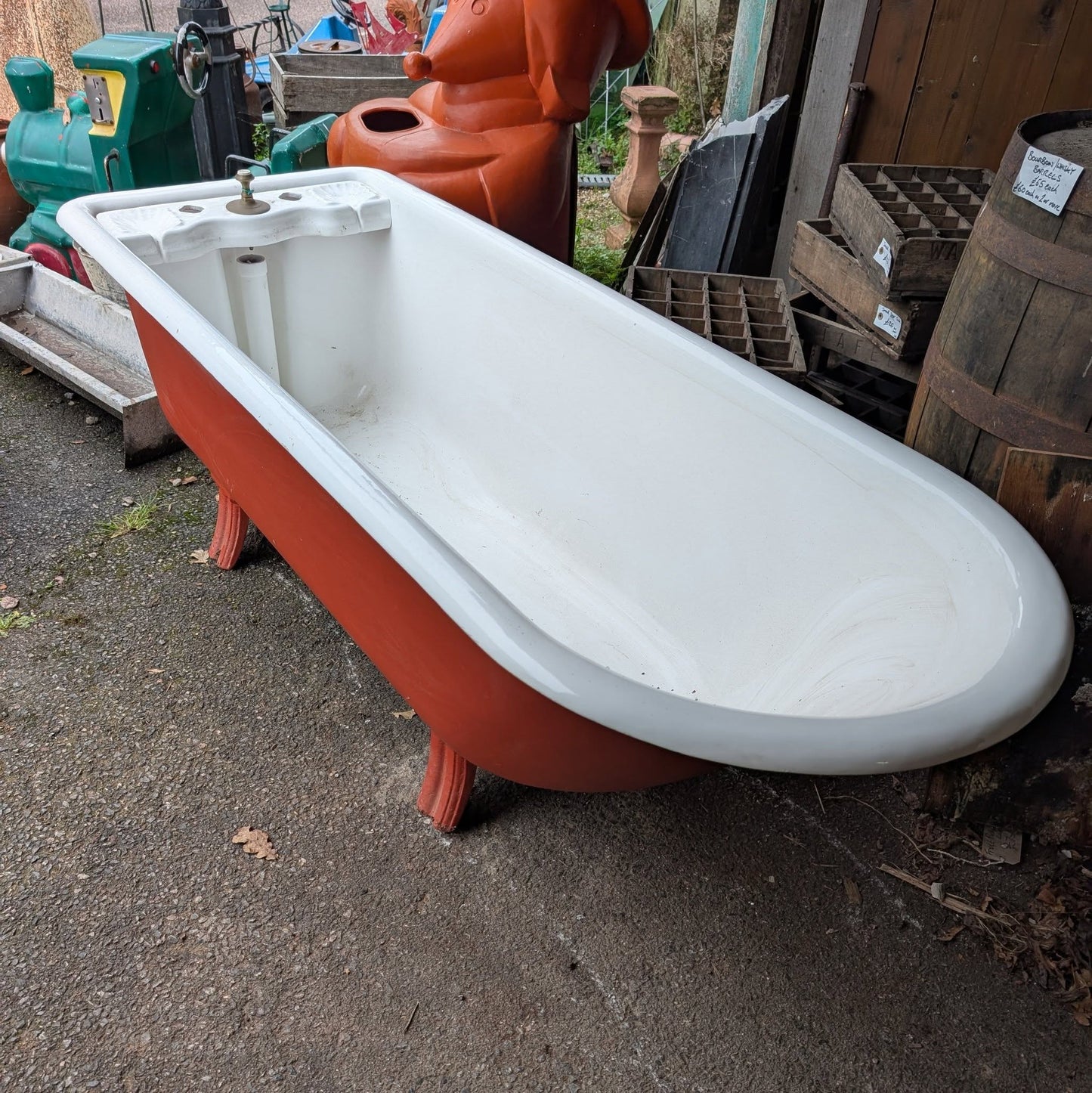 Old Cast Iron Roll Top Bath