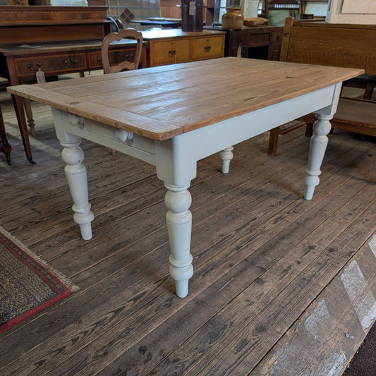 Rustic Farmhouse Kitchen Table
