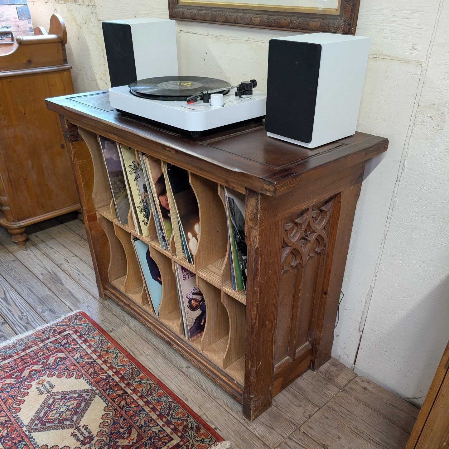 Vinyl Storage Unit