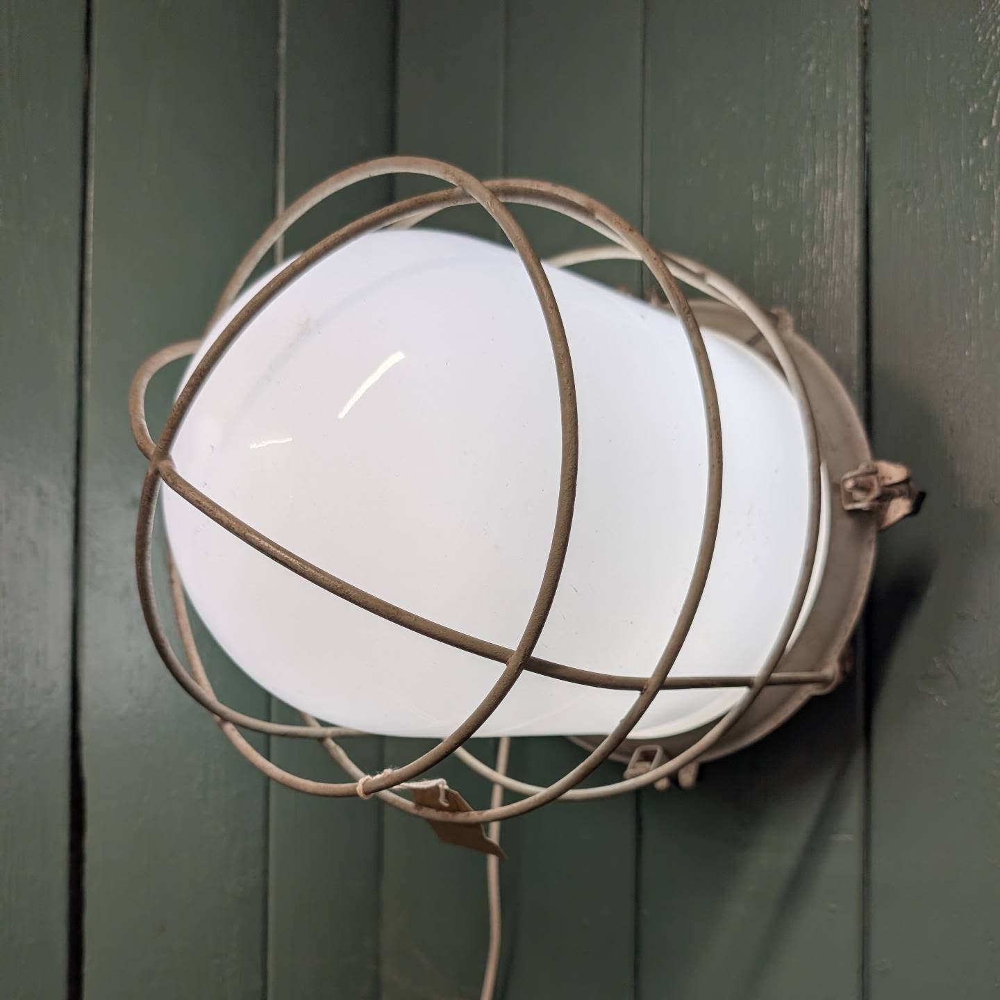 Industrial Bulkhead Lights