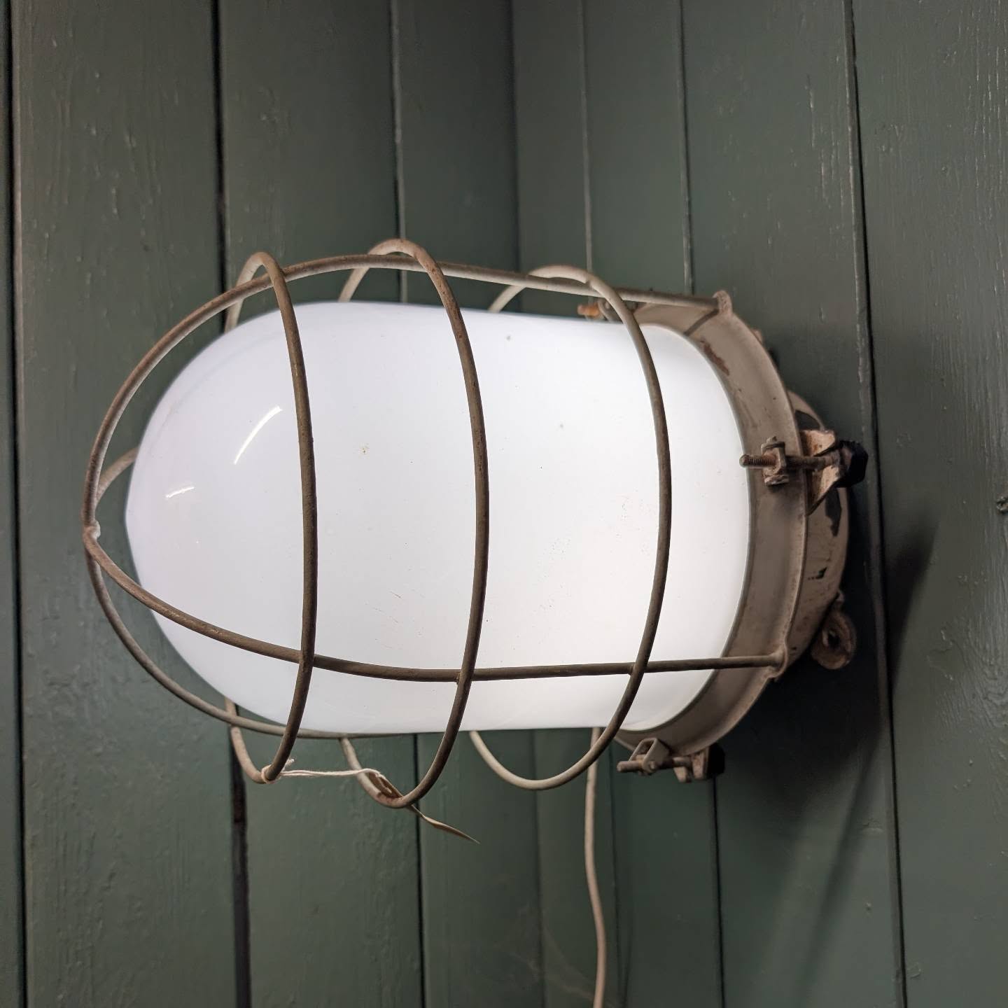 Industrial Bulkhead Lights