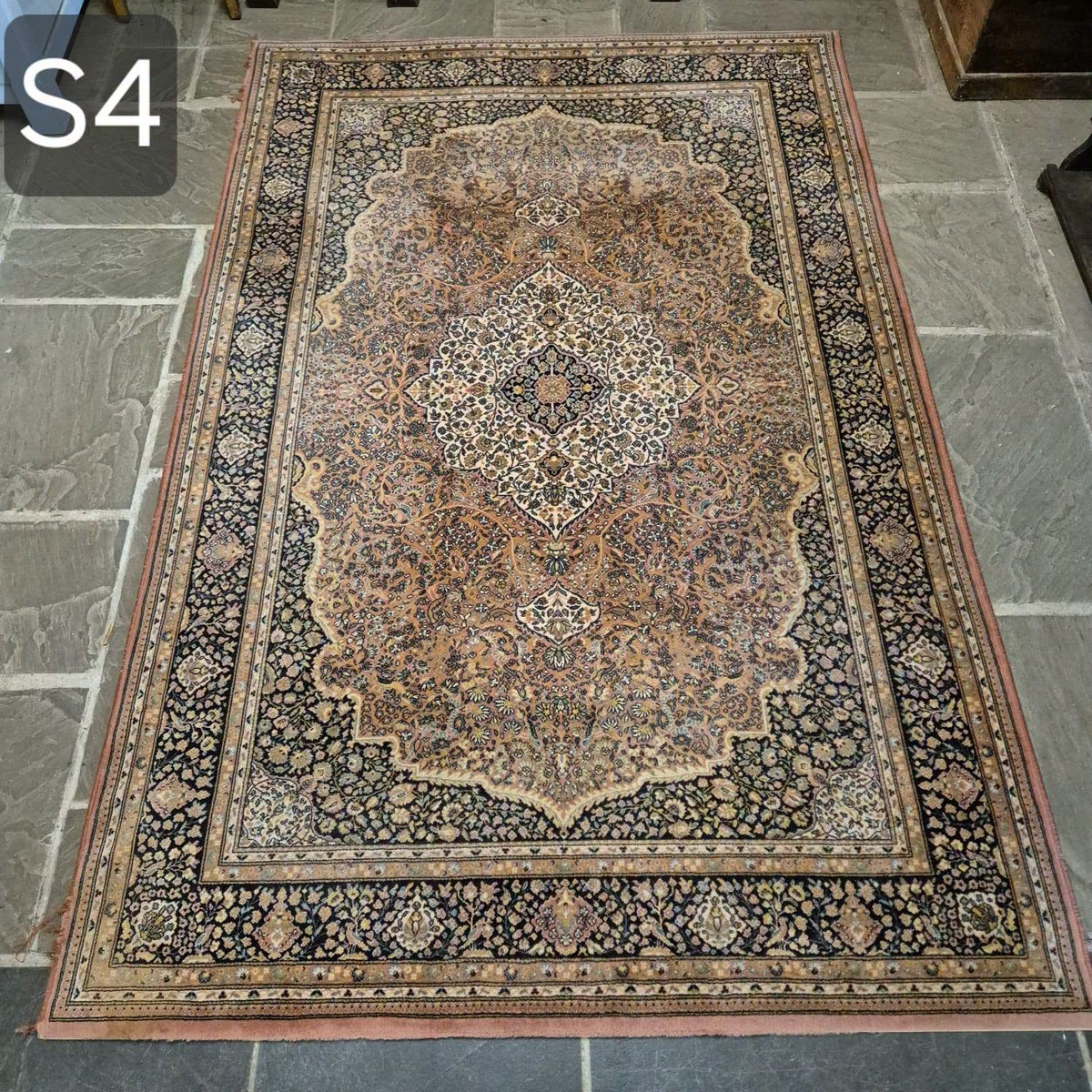 Rug 306cm x 200cm